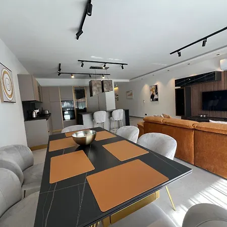 Blanch Σεντ Πόλς Μπέι