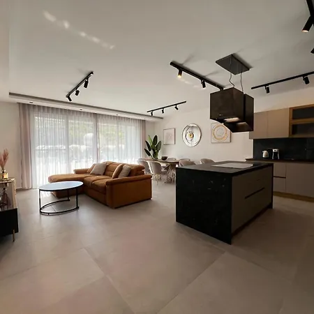 Apartment Blanch *