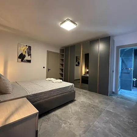 Apartment Blanch *