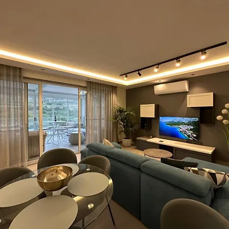 Blanch Apartment