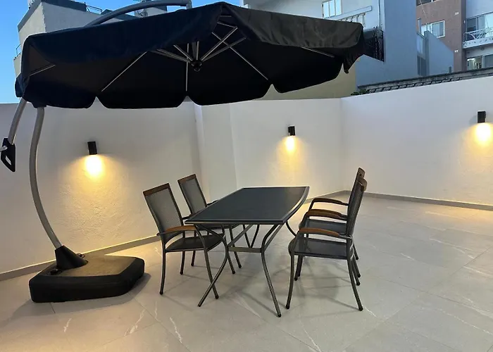 Blanch * San Pawl il-Baħar