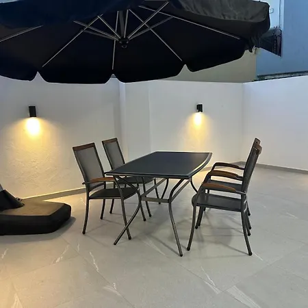 Blanch * St. Paul's Bay